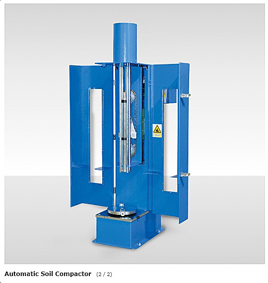Automatischer Bodenverdichter
