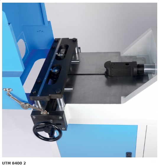 Kaltbiegeprüfmaschine, 150 kN Kapazität. 220V, 50Hz, 1ph.
