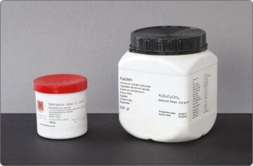 Typ B Methylenblau-Pulver, Farbstoffgehalt ≥82 % (spektrophotometrisch), 100 g.